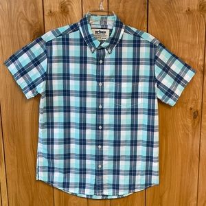 UrbanPipeline Button-Up Collard Short Sleeve Shirt